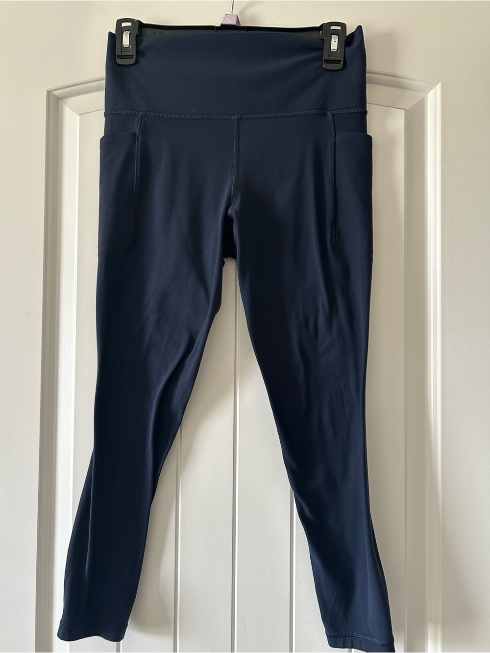 Athleta - Salutation Navy High-Rise Pocket Leggings - Size M - 7/8 length